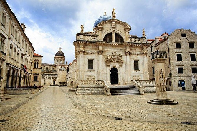 Dubrovnik History Tour + Local Shop Experience (Small Group) - Meeting at the Clock Tower: start smart, avoid the day’s chaos