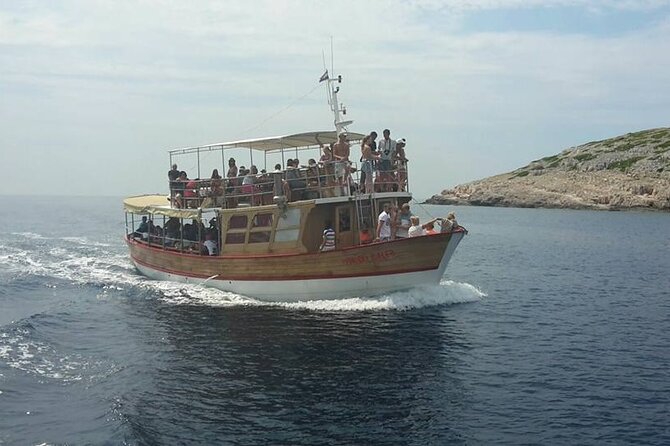 Dubrovnik Islands Boat Tour with Lunch and Unlimited Drinks - Lunch on the Boat: Pick Fish, Meat, or Vegetarian