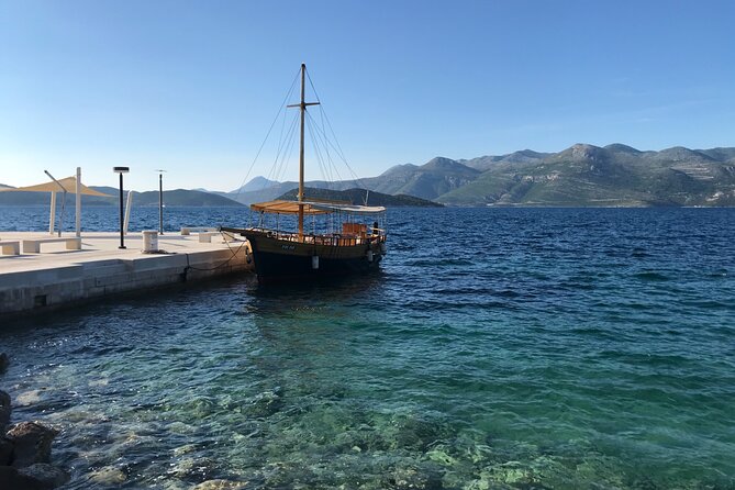 Dubrovnik Islands Private Rented Boat Cruise - Drinks on board: the included wine matters more than you think