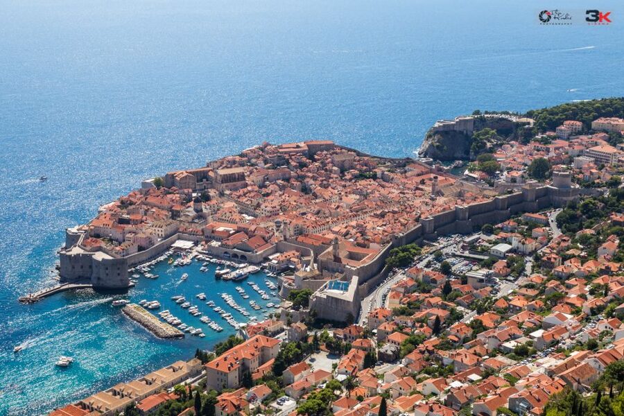 Dubrovnik: Legendary Game of Thrones Walking Tour - Pile Gate and Stradun: walking the show’s busiest corridor