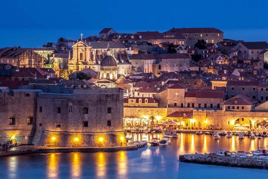 Dubrovnik : Must-See Private Walking Tour With A Guide - Walking plus public transport, and why it can matter