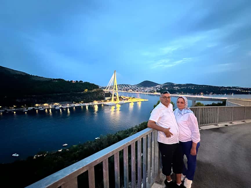 Dubrovnik Night Drive: Lights of the Adriatic - The ride itself: pickup, AC, and a 90-minute plan