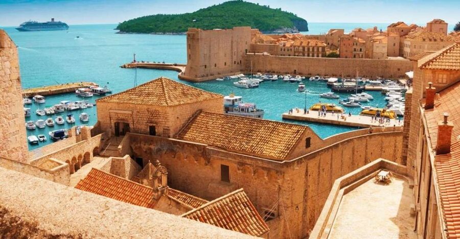 Dubrovnik: Old Town and City Walls Guided Walking Tour - St. Saviour, Rector’s Palace, Cathedral, and St Blaise, Seen Two Ways