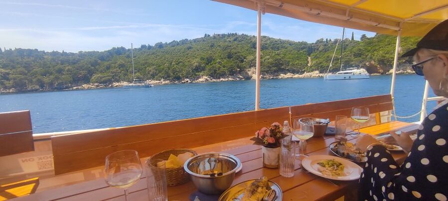 Dubrovnik: Old Town Cruise with Lunch - Weather and route changes: how the experience stays pleasant