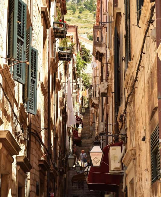 Dubrovnik Old Town History Tour: Early & Late Start - When to Choose the Early or Late Start