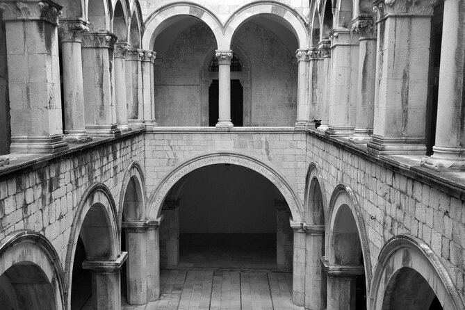 Dubrovnik Old Town: Small-Group Walking Tour With A Local - Who should book this tour, and who might not need it