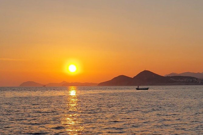 Dubrovnik Old Town Sunset Cruise - How the Dubrovnik Sunset Cruise Works, and what you’ll actually get
