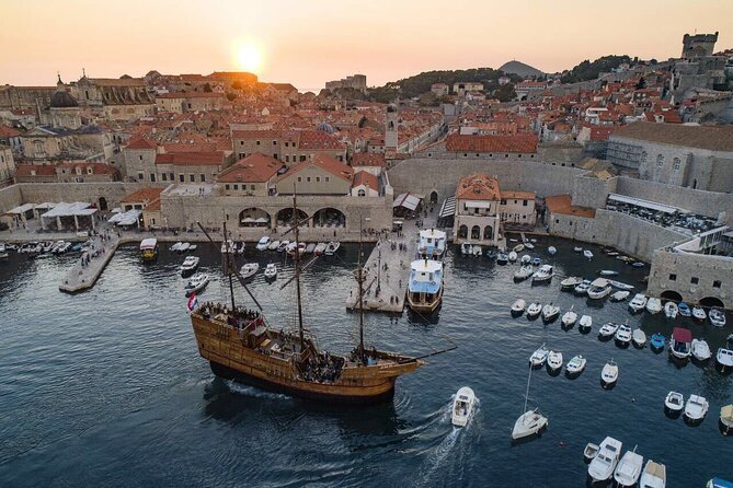 Dubrovnik Old Town Walking Tour and Cruise with Karaka - From the Old City Port to the Old Town: What the walking portion feels like