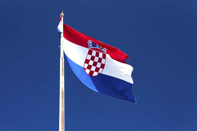 Dubrovnik Old Town Walking Tour with Audioguide - Palaces and civic power: Sponza Palace and the Rector’s Palace