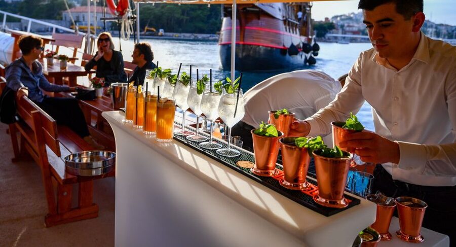 Dubrovnik: Panoramic Sunset Cocktail Cruise Around Old Town - Should you book this Dubrovnik sunset cocktail cruise?