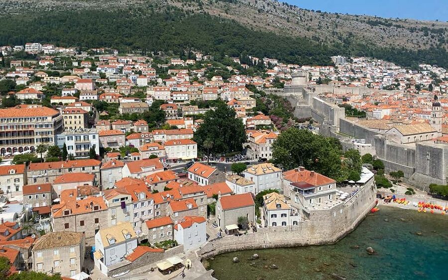 Dubrovnik: Pile Gate & Old Town with Spices and Hidden Gems - Walls and harbor time: what the city looks like from the edge