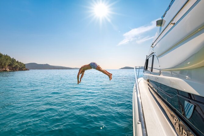 Dubrovnik: Private Boat Tours to Elaphite Islands - Stop 1: Kolocep Island for reefs, sea caves, and adventurous swims