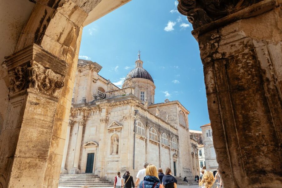 Dubrovnik: Private Family Friendly City Tour with Guide - What to Bring and What to Wear
