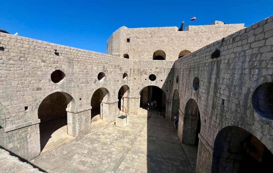 Dubrovnik: Private Game of Thrones Tour: Inside Look - How the Game of Thrones stories connect to Dubrovnik reality