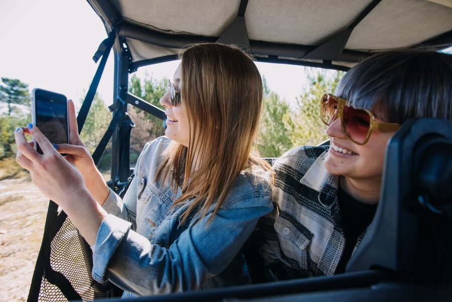 Dubrovnik: Private Panoramic Half-Day Buggy Tour with Brunch - Guides, local stories, and why it matters
