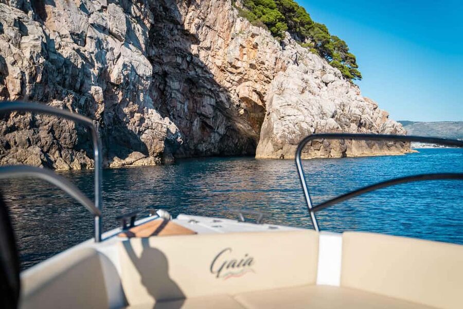 Dubrovnik: Private speedboat tour of Elafiti islands - Food and wine moments that match the island vibe