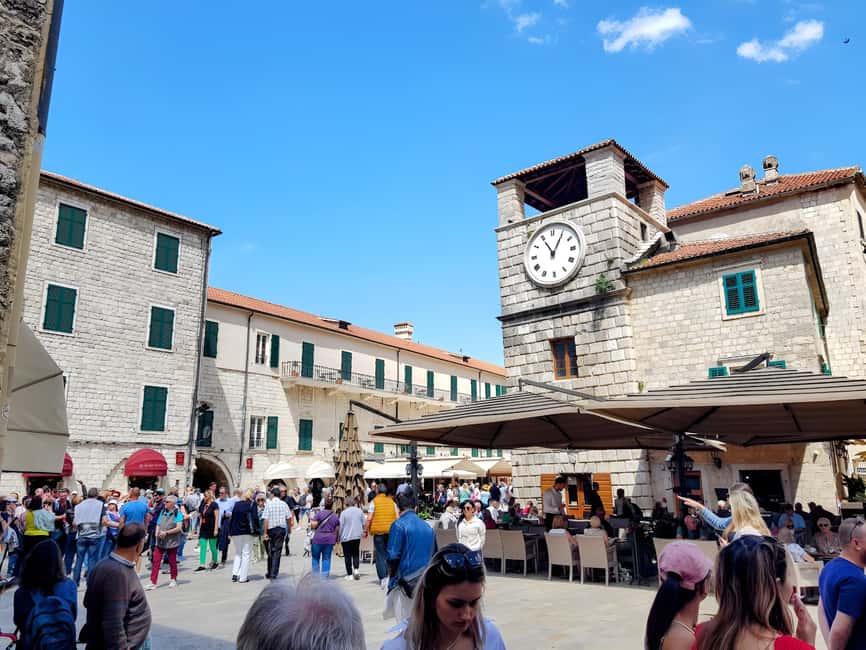 Dubrovnik: Private Tour to Montenegro, Kotor, and Perast - Kotor’s city walls, highest viewpoint photos, and cable car time