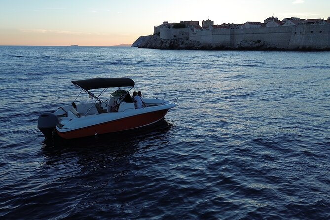 Dubrovnik Romantic Sunset Boat Tour - On Board Comfort: Drinks, Snacks, and Life Jackets Done Right