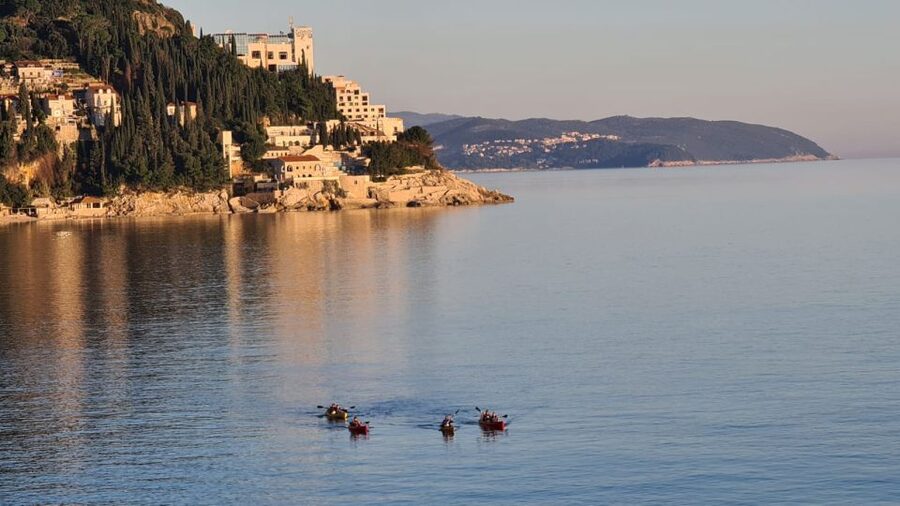 Dubrovnik: Sea Kayaking Half-Day Tour - Getting to Pile Bay and Launching Near Lovrijenac Fortress