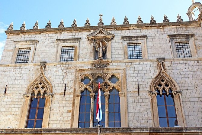 Dubrovnik Shore Excursion: Old Town Walking Tour - Onofrio’s Fountain and the 12 km aqueduct story