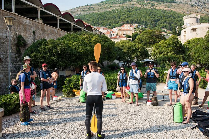 Dubrovnik: Sunset Kayak & Snorkel Tour with Wine & Water - Betina Cave Beach: Where the Snorkel Break Really Matters