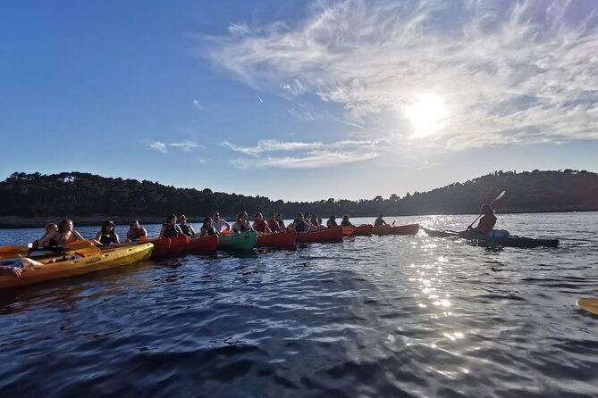 Dubrovnik: Sunset Kayak & Snorkel Tour with Wine & Water - Lokrum Island Pass and the Weather-Dependent Circle