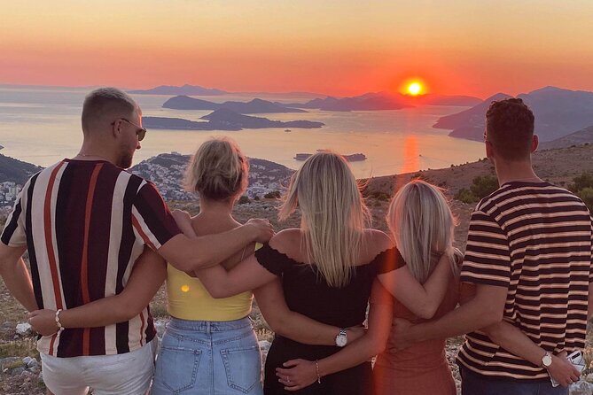Dubrovnik sunset panorama & wine - Ombla spring: trying the water and stretching your legs