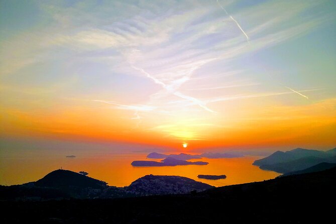 Dubrovnik sunset panorama & wine - Timing matters: planning your Dubrovnik evening around 4:00 to 7:00 PM