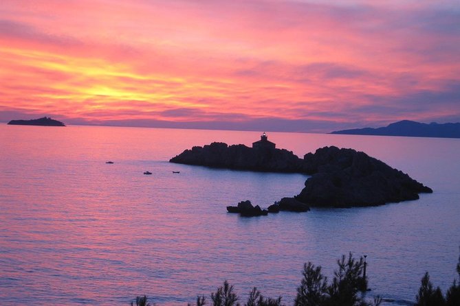Dubrovnik Sunset Private Boat Experience - Cruising Dubrovnik’s Walls Seaside for Sea Level City Views