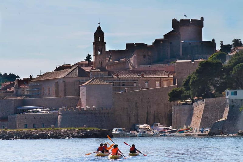 Dubrovnik: Sunset Sea Kayaking Tour - Solo Kayakers and the Double-Seater Reality
