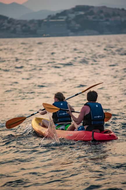 Dubrovnik: Sunset Sea Kayaking Tour - Paddling Around Lokrum, Plus the Betina Cave Snorkel Break