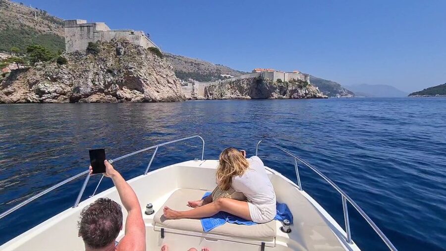 Dubrovnik: Sunset Tour With Panorama Of City Walls - Photo stops around Sveti Jakov and the coastline angles you will remember