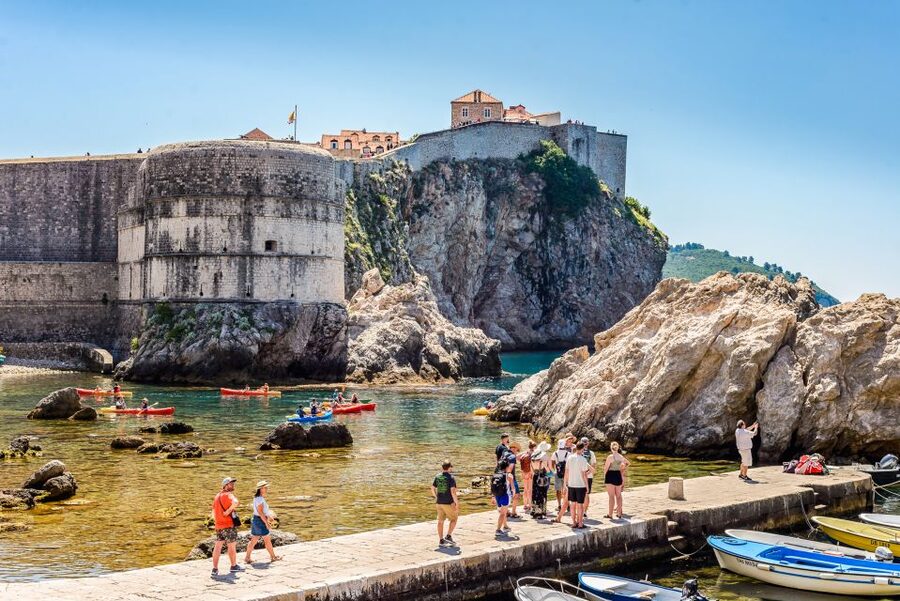 Dubrovnik: The Original Game of Thrones Tour & Lokrum Option - Stradun and Orlando’s Column: walking the main stage in real time