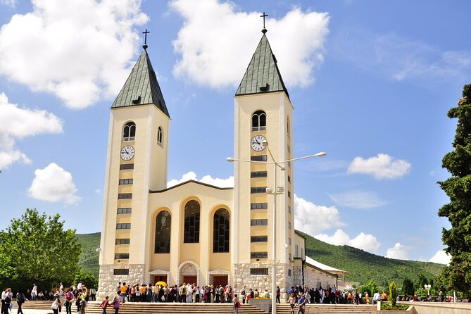 Dubrovnik to Medjugorje & Kravice - Day Trip with Luxury Vehicle - Dress code and travel documents: avoid the most common hassles