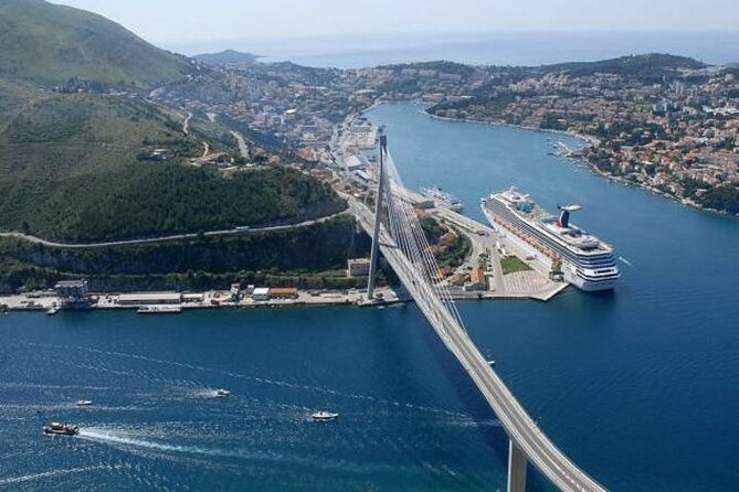Dubrovnik Van Tour for Panoramic Views - The guide experience: Djuro and the value of calm explanations