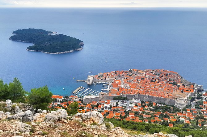 Dubrovnik walking history tour - Franciscan Monastery and a Slight Shift in Atmosphere