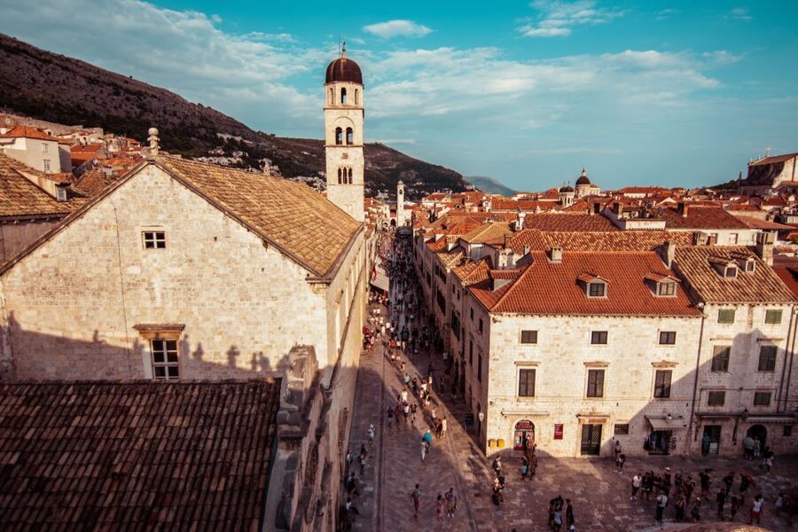 Dubrovnik: Walls and Wars Walking Tour - Revelin Fortress: The defensive logic you can actually see