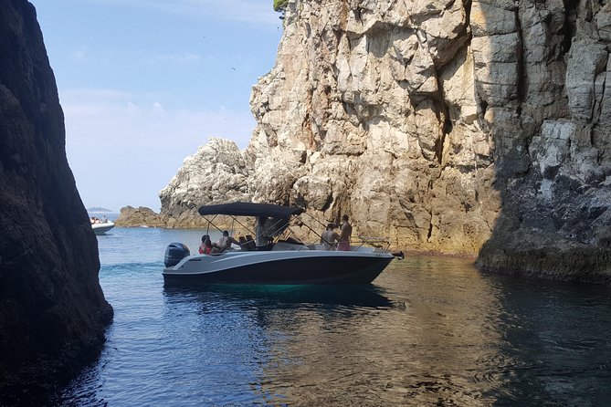 Elafiti Islands Private Luxury 4-Hour Speedboat Tour - Skippers who make a difference, and why flexibility is part of the value