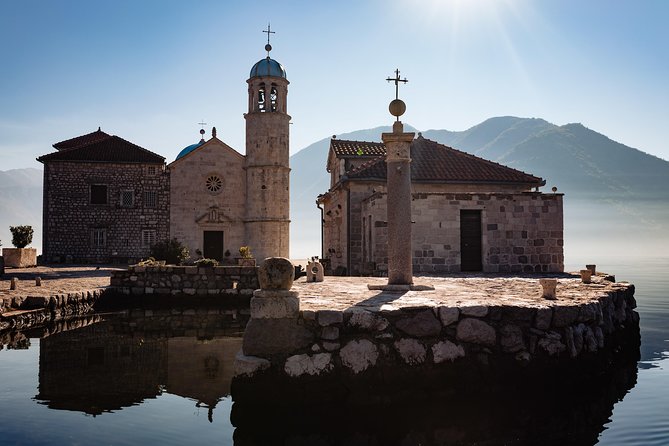 Elaphite Islands - Full-Day Kayaking and Snorkeling tour - Sunset ferry back to Dubrovnik from Port Gruz