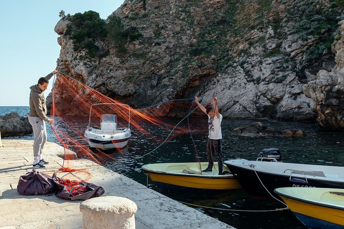 Family Friendly Dubrovnik Private City Tour - The exact route: Vrata od Ploča to Pile Gate, in a kid-friendly order