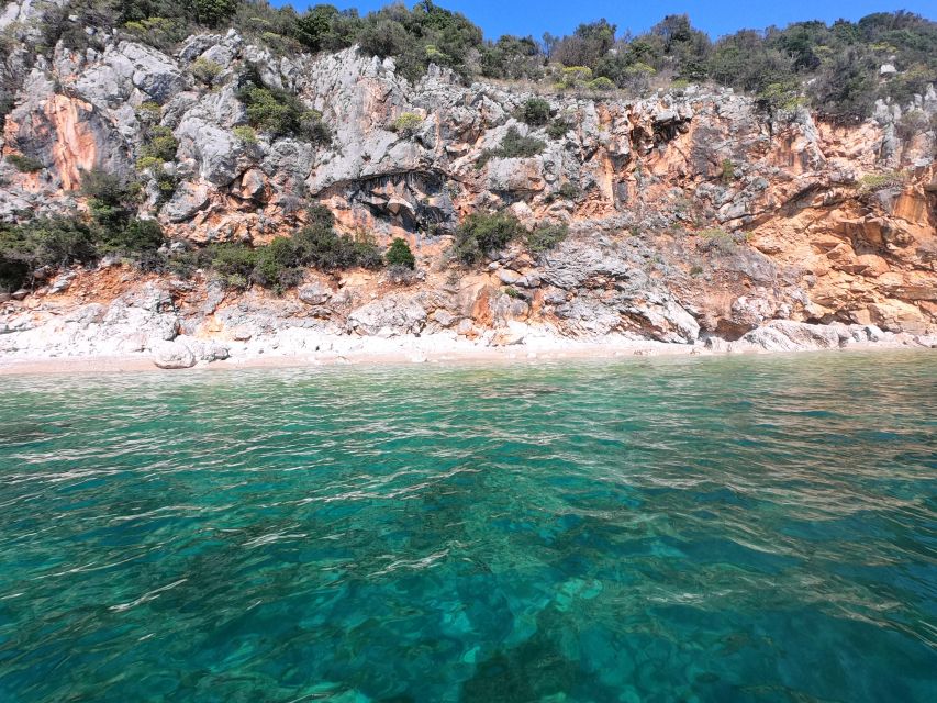 From Dubrovnik: 4-hour Elafiti Islands Private Boat Tour - Lopud Island and Šunj-style beach time with a village feel