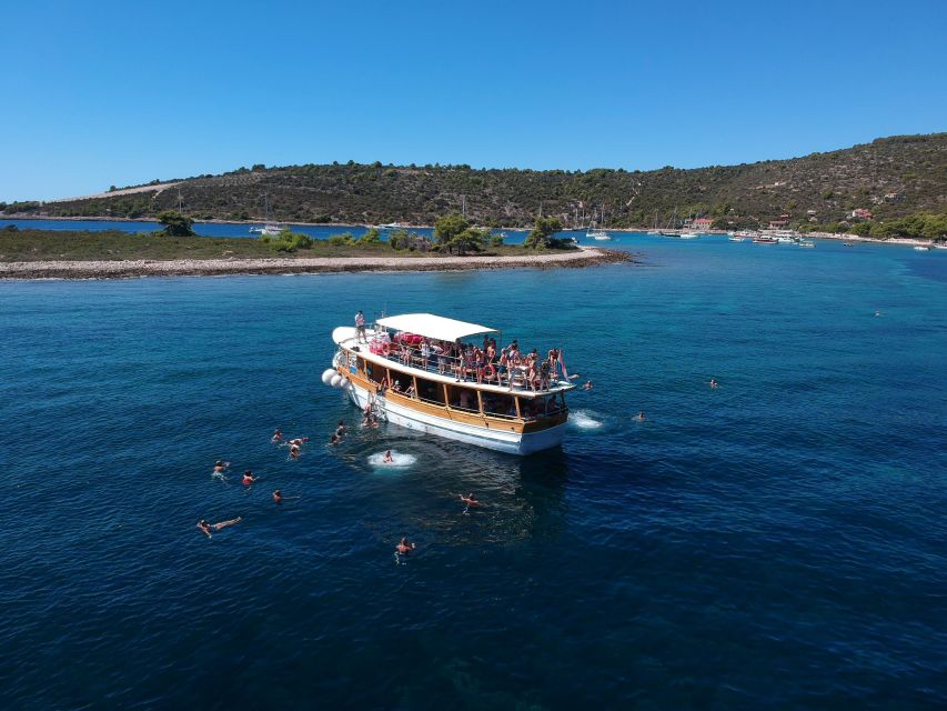 From Dubrovnik: Elaphite Islands Day Trip with Lunch - A boat day on the Elaphite Islands: why it feels like a reset