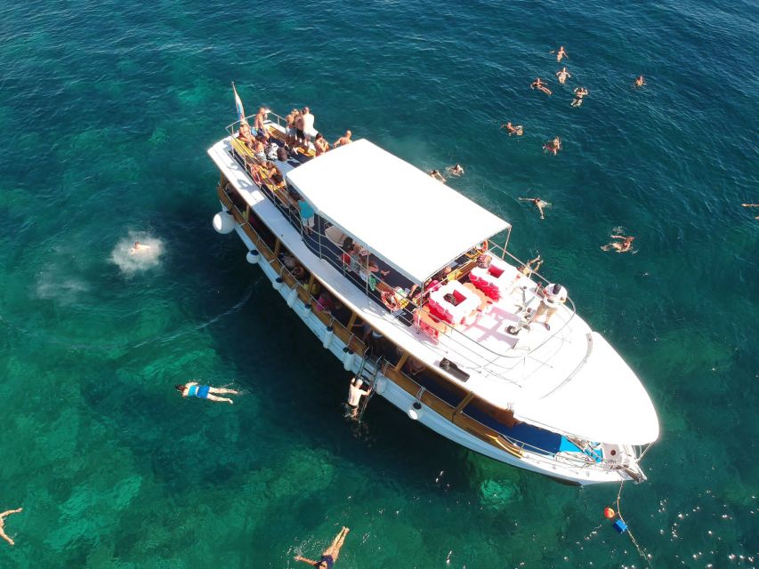 From Dubrovnik: Elaphite Islands Day Trip with Lunch - Lunch on board and unlimited drinks: the real morale boost