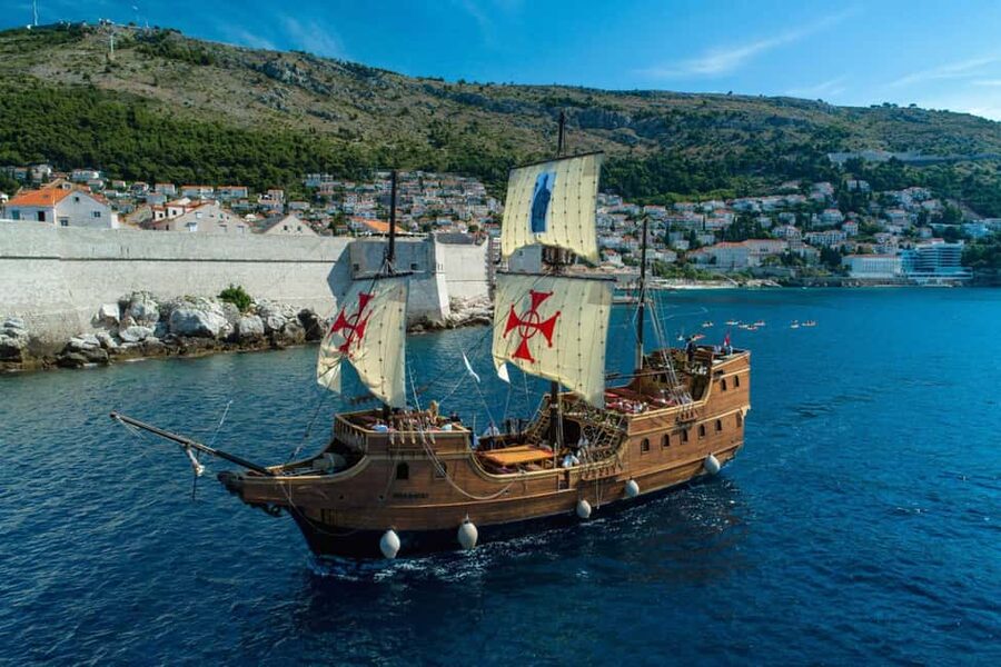 From Dubrovnik: Elaphiti Islands Galleon Cruise with Lunch - The Onboard Lunch on Galleon Tirena, With Wine and Water Included