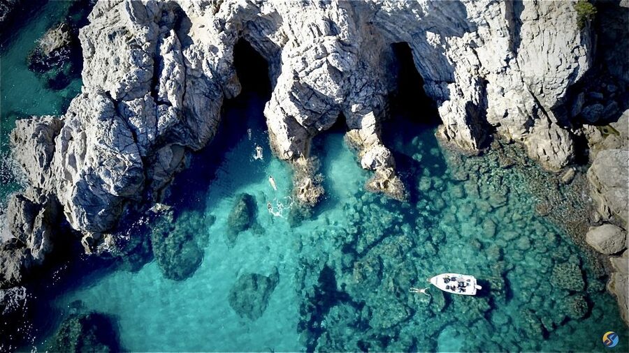 From Dubrovnik: Full-Day Private Boat Tour of Elafiti Island - What to pack for a smooth day on the water