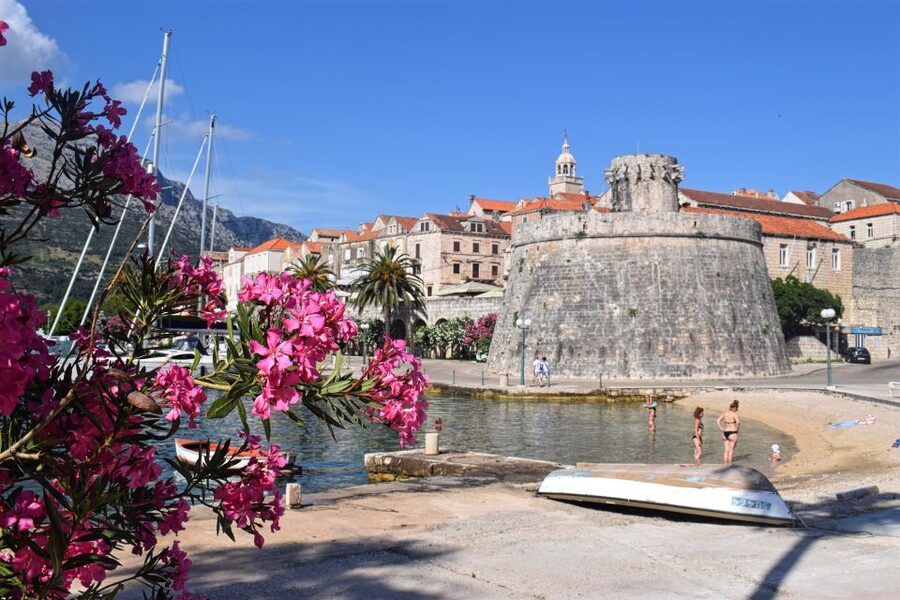 From Dubrovnik: Guided Tour of Pelješac & Korčula - Korčula Old Town: Medieval Walls, Marco Polo Lore, and Free Time