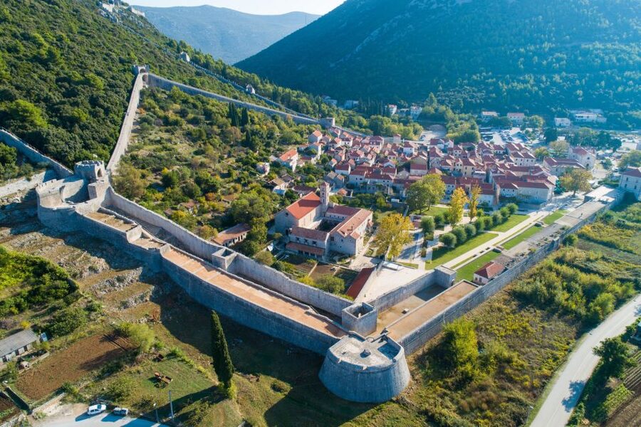 From Dubrovnik: Guided Tour of Pelješac & Korčula - Ston’s Fortress and City Walls, Plus Saltworks