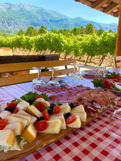 From Dubrovnik: Half-Day Wine Tasting and Cavtat City Tour - Getting from Dubrovnik to the countryside (and managing time)