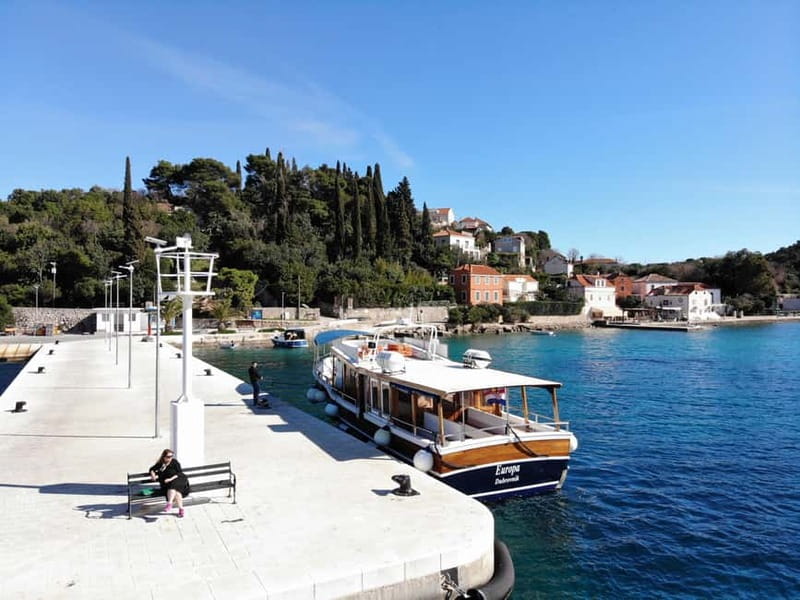 From Dubrovnik: Hop-On-Hop-Off Elaphiti Islands Boat Tour - Getting From Dubrovnik to Gruž Port, and Finding Europa Line