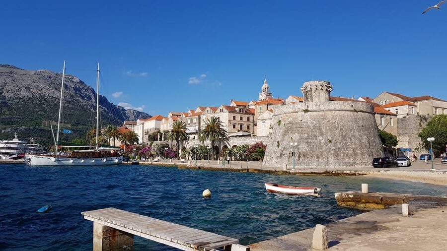 From Dubrovnik: Korcula Island Tour with Wine Tasting - Three hours free in Korčula: beaches, viewpoints, and local food time